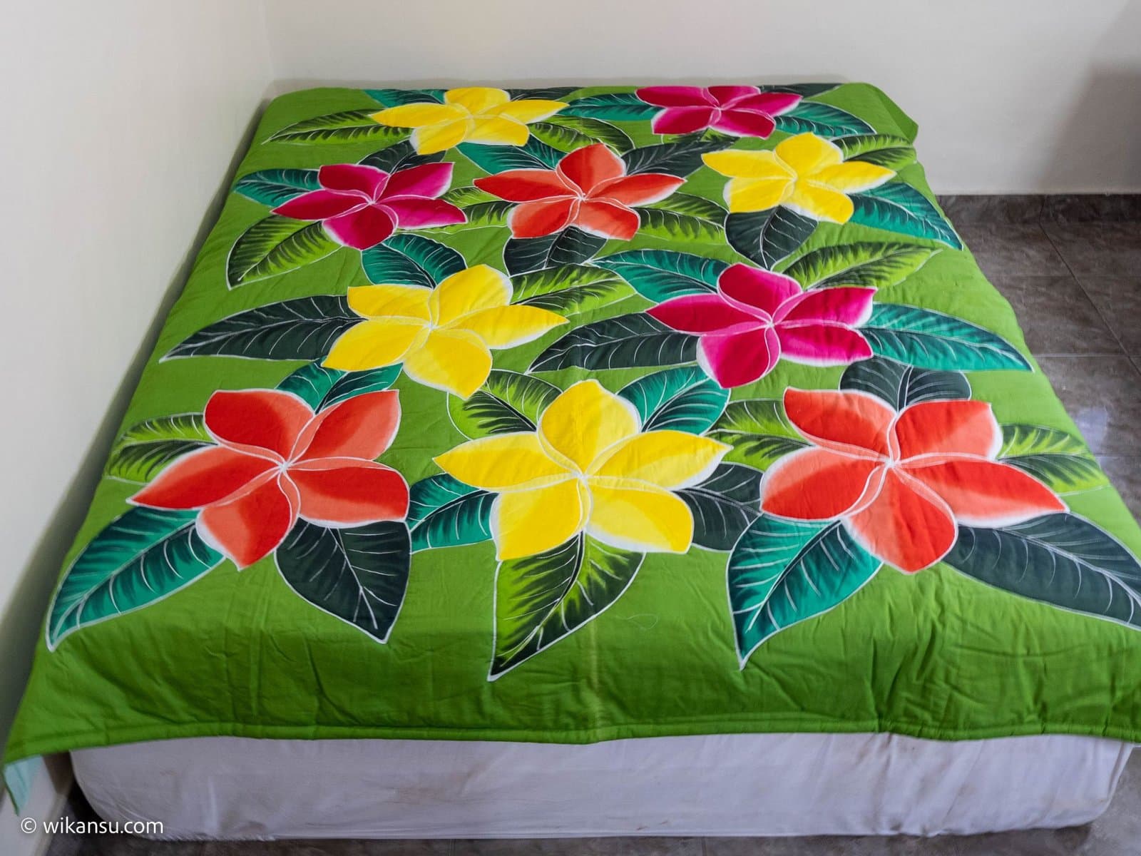 Green Jasmine Flowers