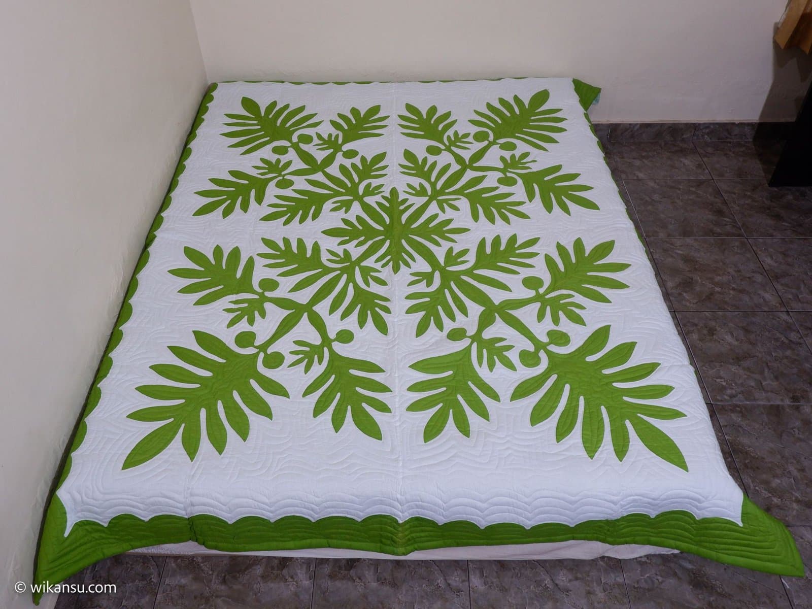 Green Ulu Flowers