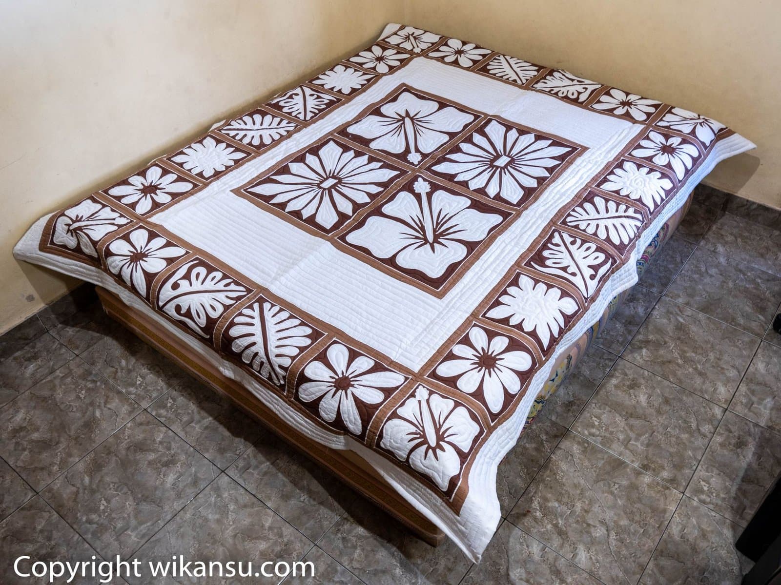 Brown Flower Box